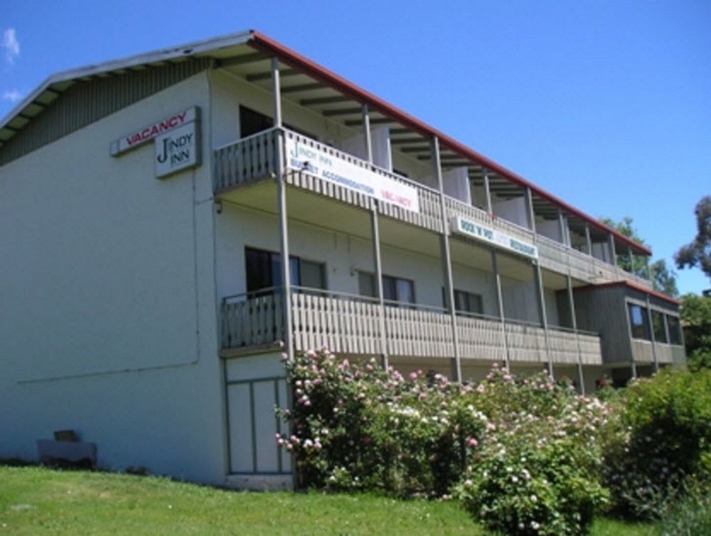 Jindy Inn Jindabyne Exterior photo