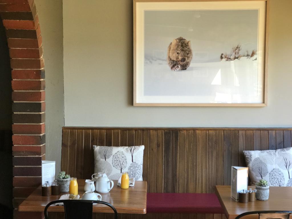 Jindy Inn Jindabyne Exterior photo