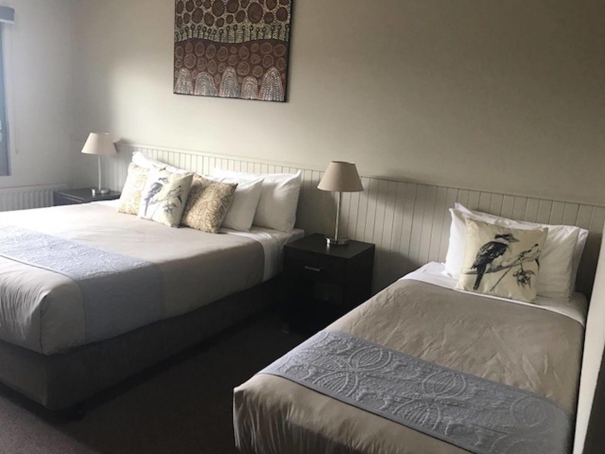 Jindy Inn Jindabyne Exterior photo