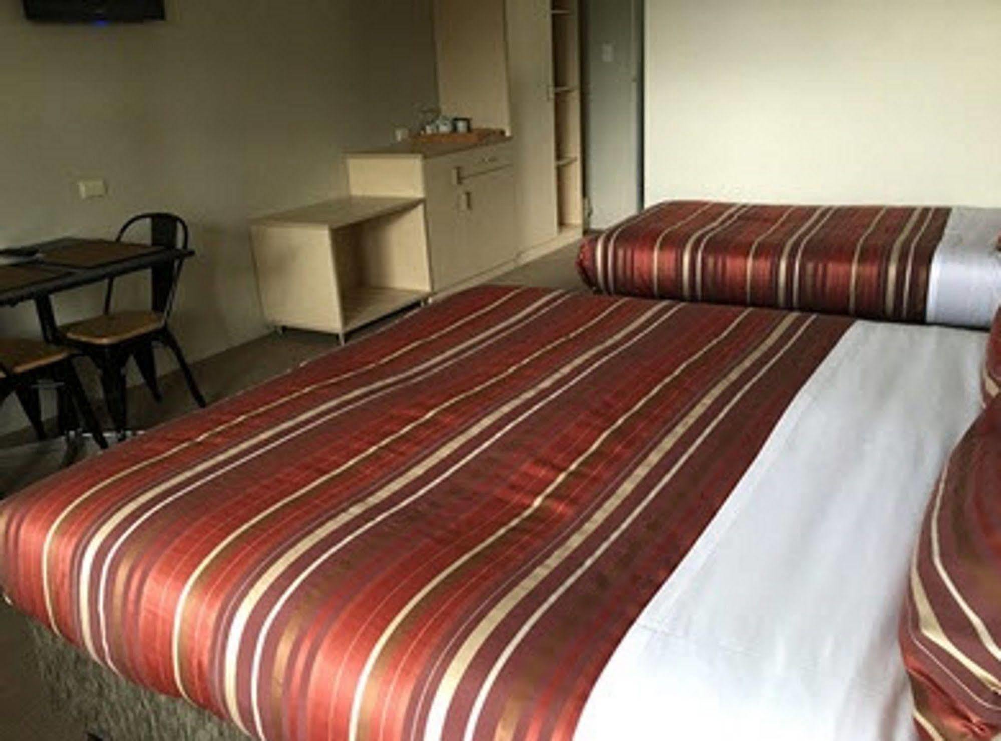 Jindy Inn Jindabyne Exterior photo