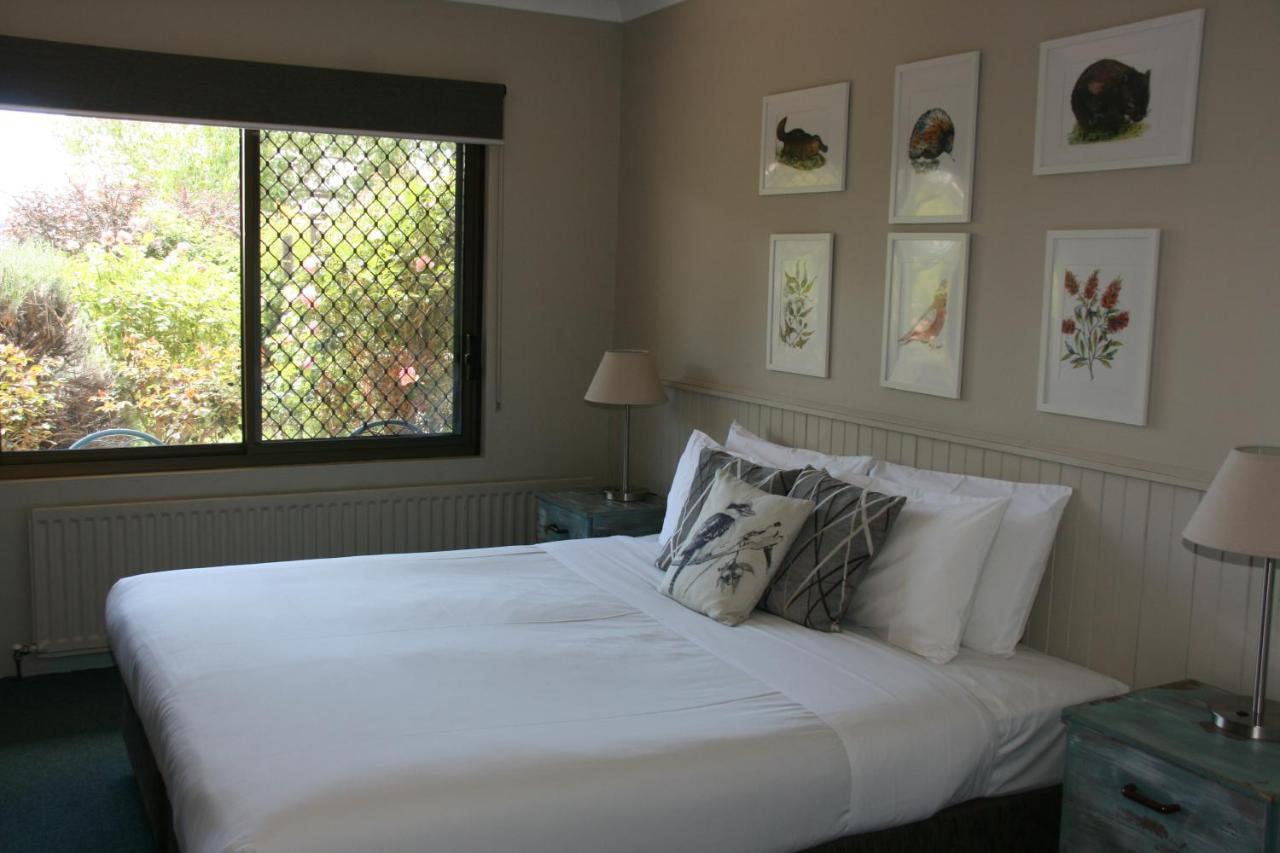 Jindy Inn Jindabyne Exterior photo