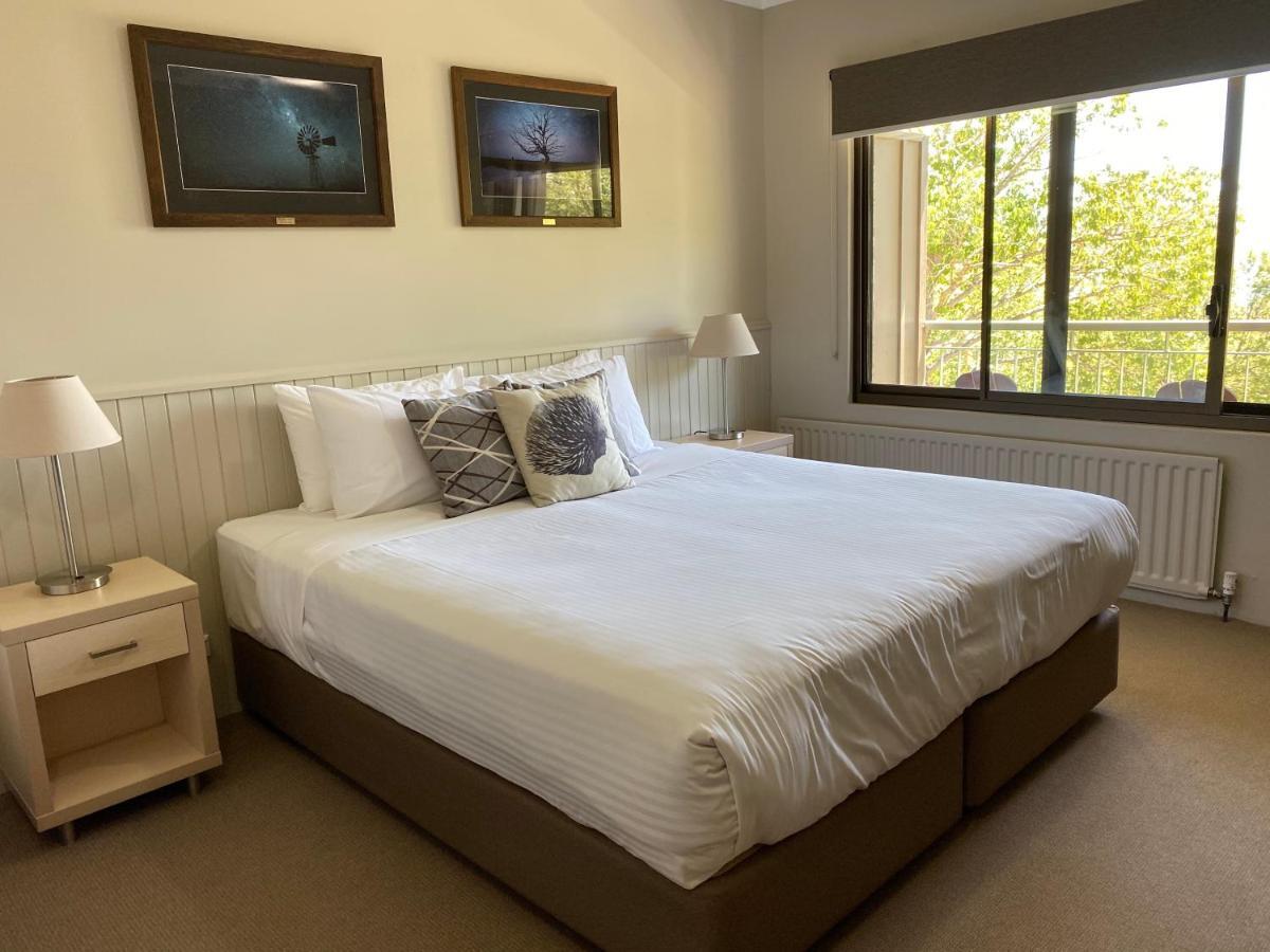 Jindy Inn Jindabyne Exterior photo